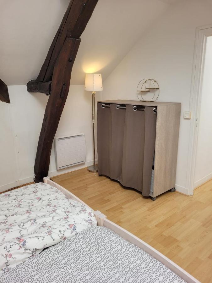 Ferienwohnung Relais Du 21 Saint-Germain-en-Laye Exterior foto